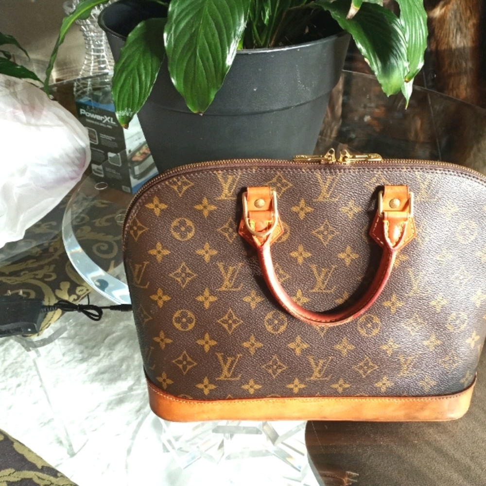 Louis Vuitton Bag